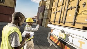 Delivery Express Network, Afrika'nın Sosyal Gelişimini Nasıl Destekliyor